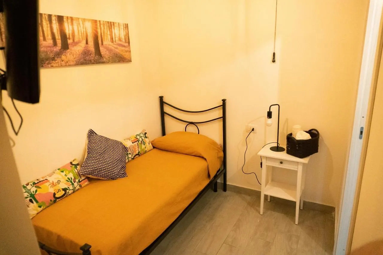 Neapolitan Roo Apartment