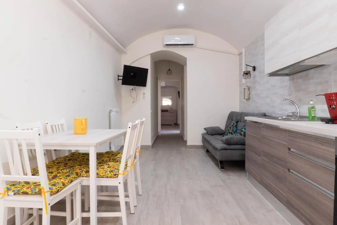 Neapolitan Roo Apartment Naples